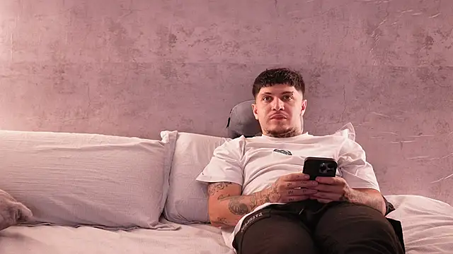 Nicky_and_Blake's Live XXX Chat