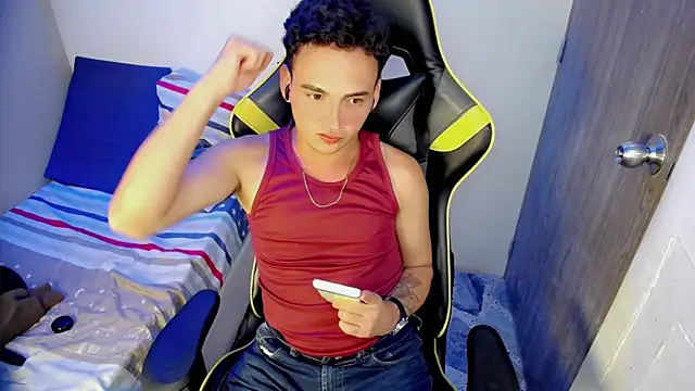 Онлайн чат XXX Mathias_twinkk