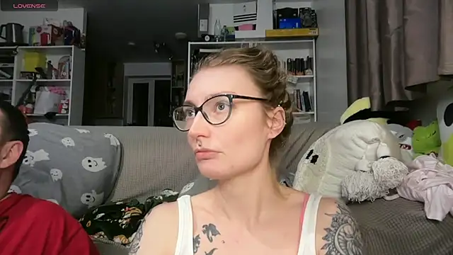 harleyblair: απευθείας συνομιλία ΧΧΧ