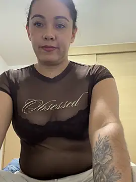 camii_7: απευθείας συνομιλία ΧΧΧ