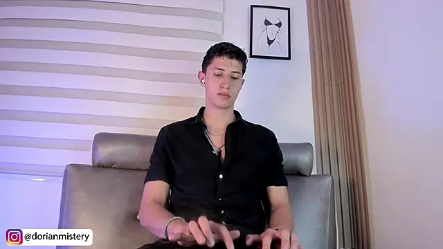 Dorianmistery2322_ Live XXX Chat