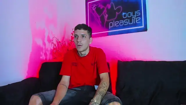 Pleasure_boys_hot Webcam Show