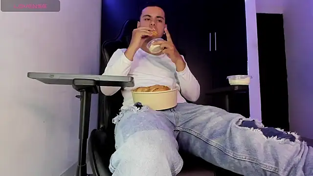 Liam_Mateo 现场XXX聊天