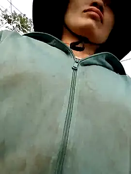 ngan-cute Live XXX-Chat