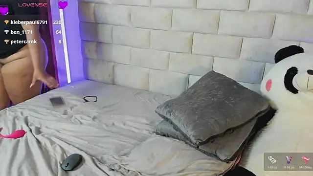 DulceJones Chat XXX in diretta