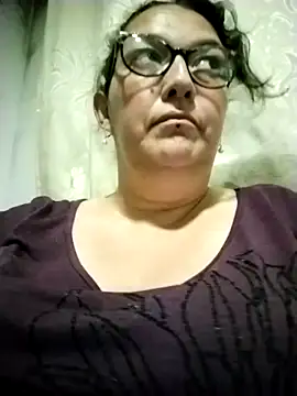 _Saraqueen Chat XXX live