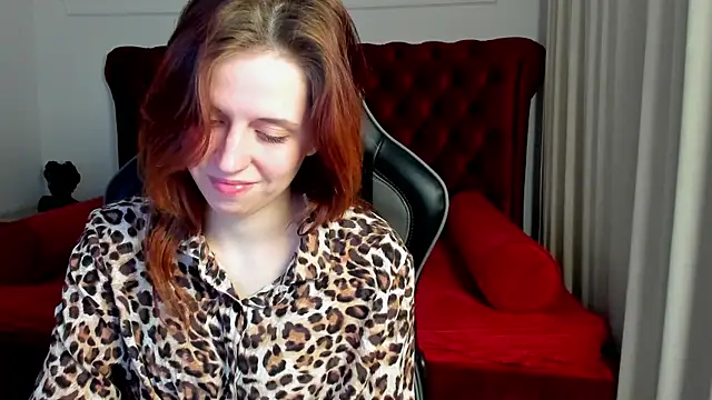 دردشة FreyaVey الجنسية المباشرة