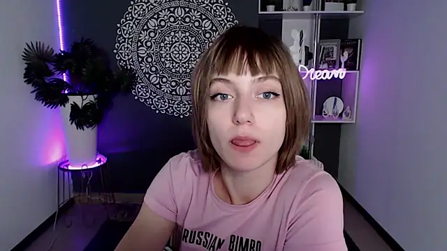 EchoScribe Adlı Modelin Canlı XXX Sohbeti