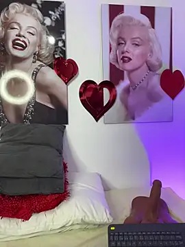 AmbarBlosom's Webcam Show