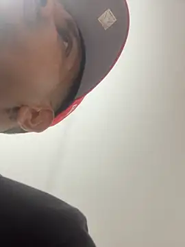 Show de bigdick211292 na webcam