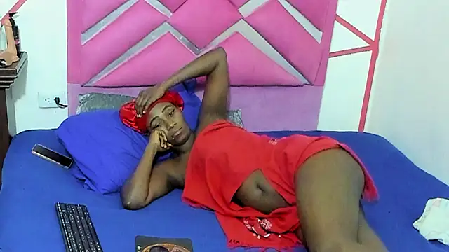 stNatashaBrunette Chat XXX live