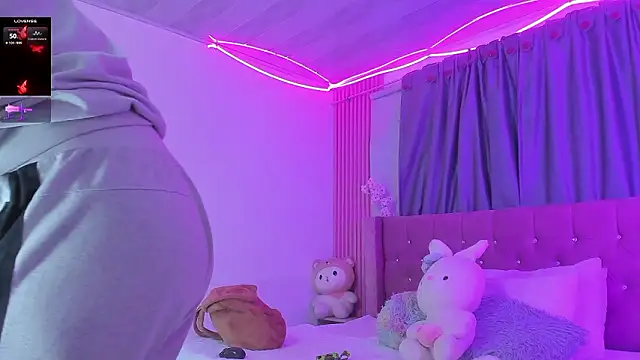 Nayla-Mouna Webcamshow