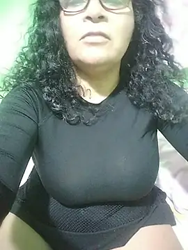 عرض كام Amarantha25