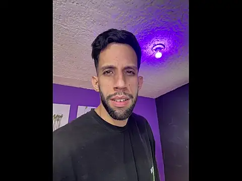 Karim_mansur élő XXX-chatje