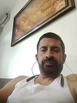 XxX_KING30 élő XXX-chatje