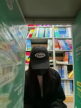 zhizhibaobei 网络视讯表演