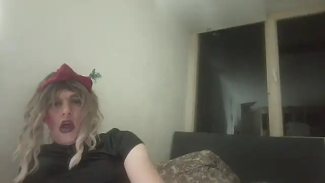 sissyslut22jr – webcam-show