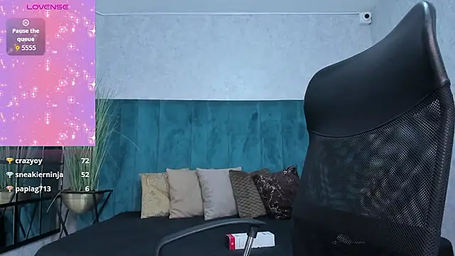 แชท XXX สดของ meliboobs_