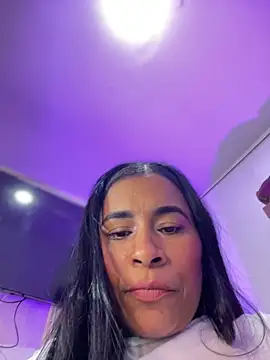 Chat +18 de ANA_CARTER ao vivo