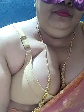 tamilthanushri Live XXX Chat