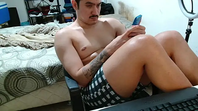 Leonino231 Webcam Show