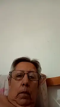 Marce1903: онлайн-секс-чат