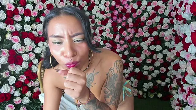 Chat +18 de Zoe_borgues ao vivo