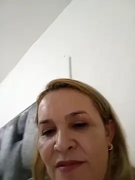 แชท XXX สดของ charlotte_milf30