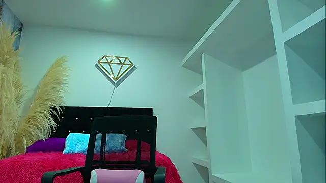 Ariatna_Andy's Live XXX Chat