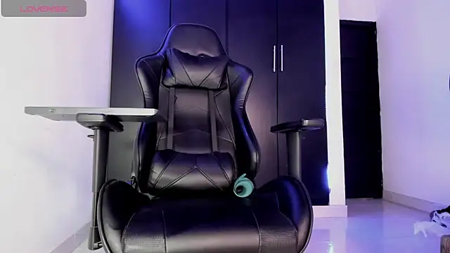 Liam_Mateo webcam show