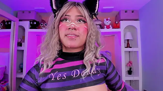 Chat +18 de miss___megan ao vivo