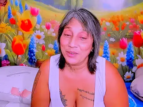 indianroxy 现场XXX聊天