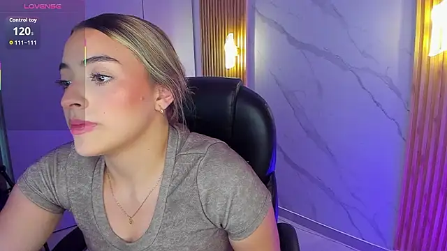 โชว์เว็บแคมของ KYLIE_JONES6