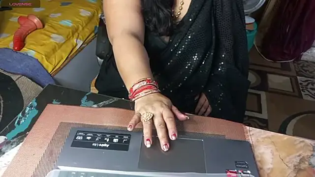 Angel_sapna Chat XXX live