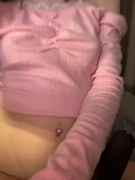 แชท XXX สดของ MiraXS