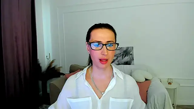 PassionGlow Adlı Modelin Canlı XXX Sohbeti