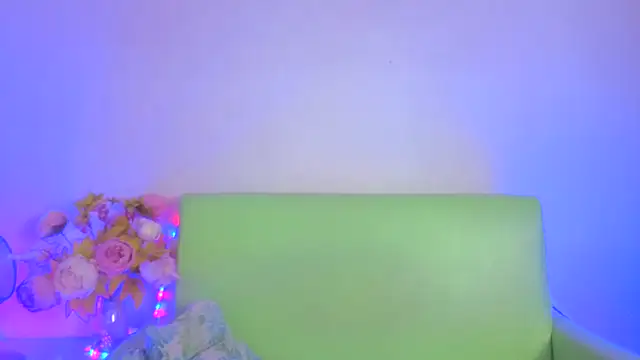 Sofia_Bushe Adlı Modelin Canlı XXX Sohbeti