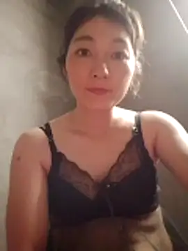 Chat +18 de Asami_6868 ao vivo