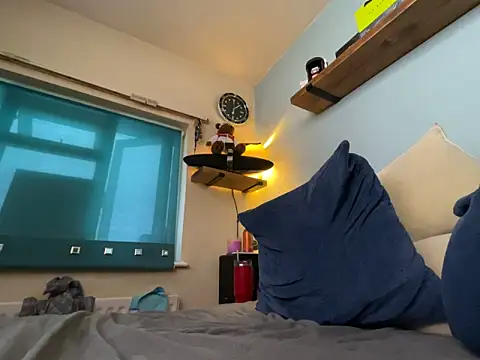 Tattooednakedguy 网络视讯表演