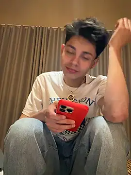 Andy_Belier23 webkamerás műsora