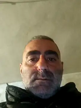 KIRIM_KONGO61 Webcam Show