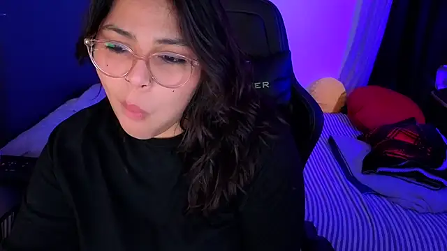 miacanela_xo 现场XXX聊天