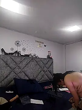 Shantey_Laurent – Live XXX-chat