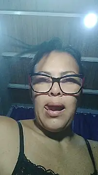 Xoticxenax élő XXX-chatje