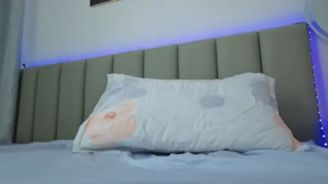 sweety_vikky লাইভ XXX চ্যাট