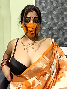 Show modela Poly_bhabi na web-kameri