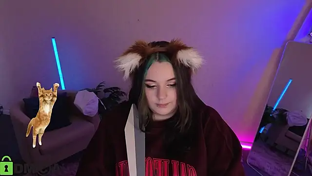 Mia_R0ss élő XXX-chatje