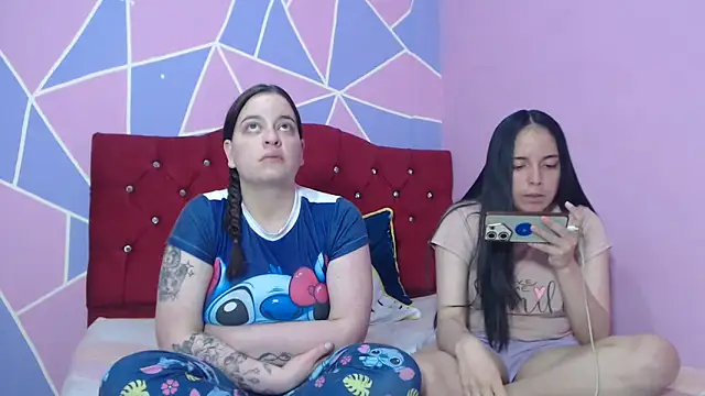 Chatroom XXX en direct de Lola_barbara