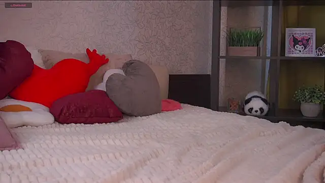 TaiteBayles Adlı Modelin Canlı XXX Sohbeti