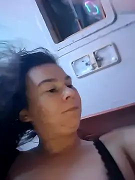 amiralily9: онлайн-секс-чат